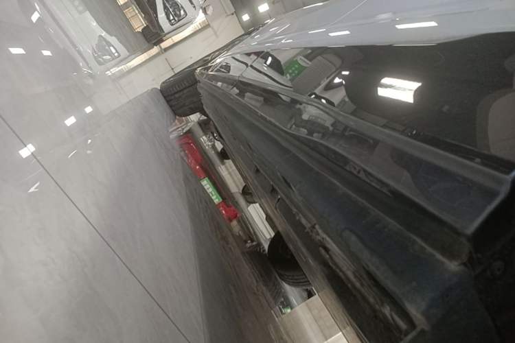 Used Audi Q5 e-tron 2023 40 e-tron Starry Edition Luxury Package Left Side Sill