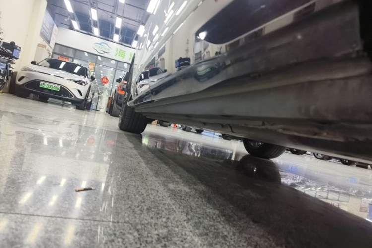 Used Audi Q5 e-tron 2023 40 e-tron Starry Edition Mecha Kit Left Side Sill