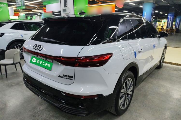 Used Audi Q5 e-tron 2023 40 e-tron Shining Edition Mecha Kit Rear Right 45 Deg