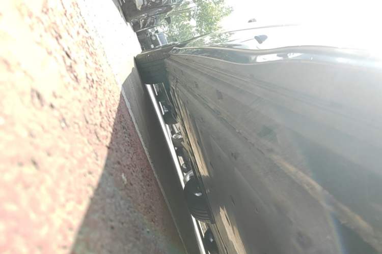 Used Audi Q5 e-tron 2023 40 e-tron Starry Edition Luxury Package Right Side Sill
