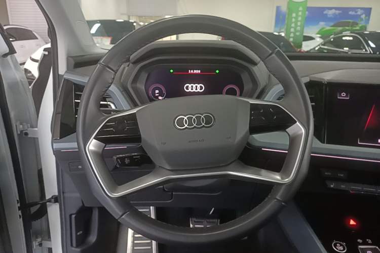 Used Audi Q5 e-tron 2023 40 e-tron Starry Edition Luxury Package Steering Wheel