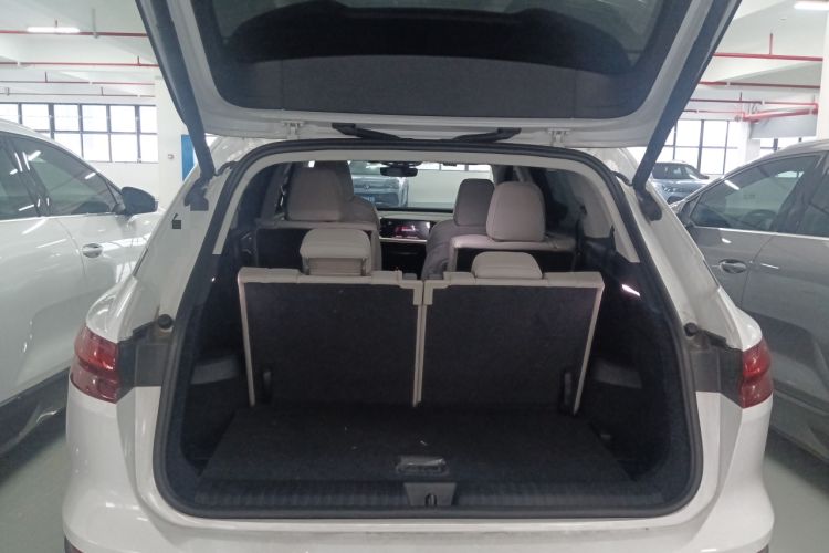 Used Audi Q5 e-tron 2023 40 e-tron Starry Edition Luxury Package Trunk