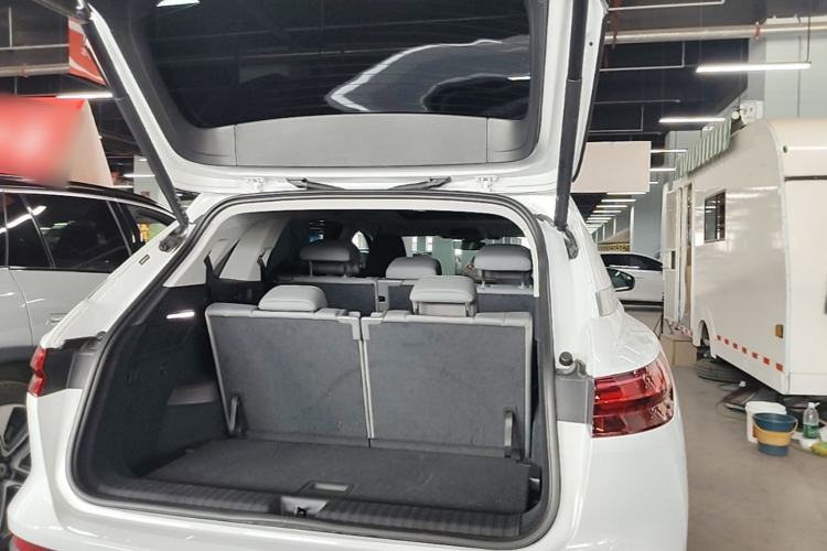 Used Audi Q5 e-tron 2023 40 e-tron Starry Edition Luxury Package Trunk