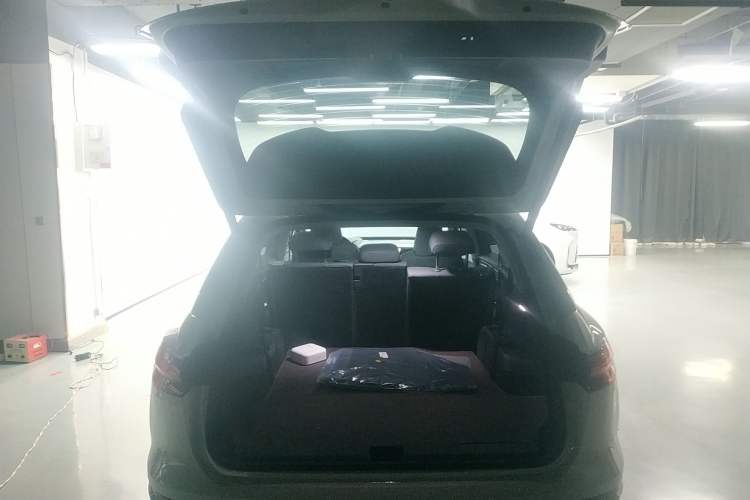 Used Audi Q5 e-tron 2023 40 e-tron Starry Edition Luxury Package Trunk