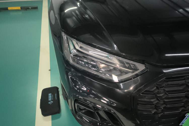Used Audi Q5L 2024 45 TFSI Luxury Dynamic Model Right Front Headlight
