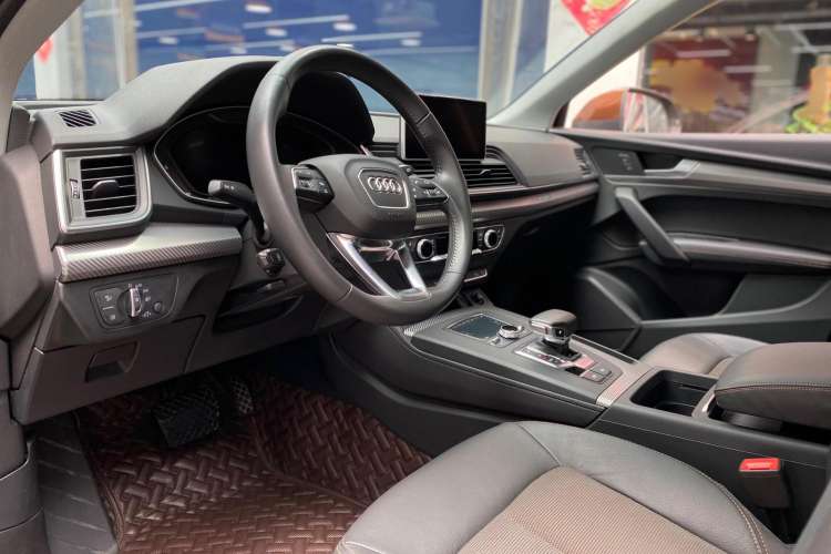 Used Audi Q5L 2018 45 TFSI Prestige Fashion Edition China V Emission Standard Interior 3