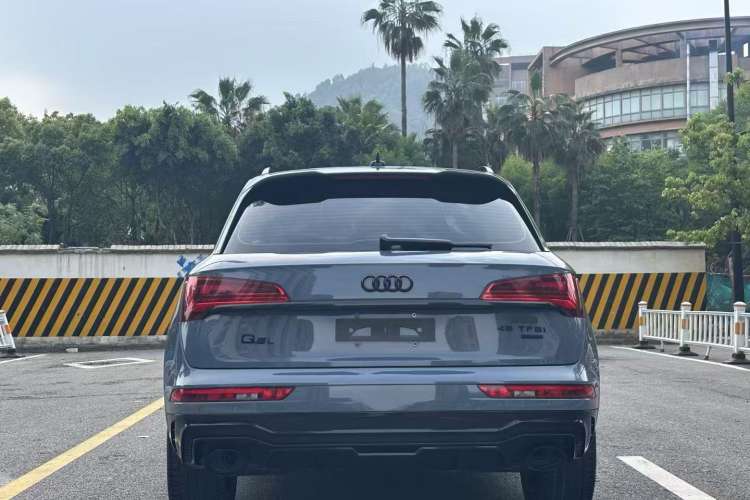 Used Audi Q5L 2022 40T RS Package Performance Model Exterior 2