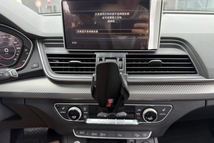 Used Audi Q5L 2018 45 TFSI Prestige Fashion Edition China VI Emission Standard Audio And AC Panel