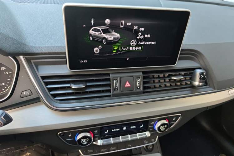 Used Audi Q5L 2018 40 TFSI Prestige Fashion Edition China VI Audio And AC Panel