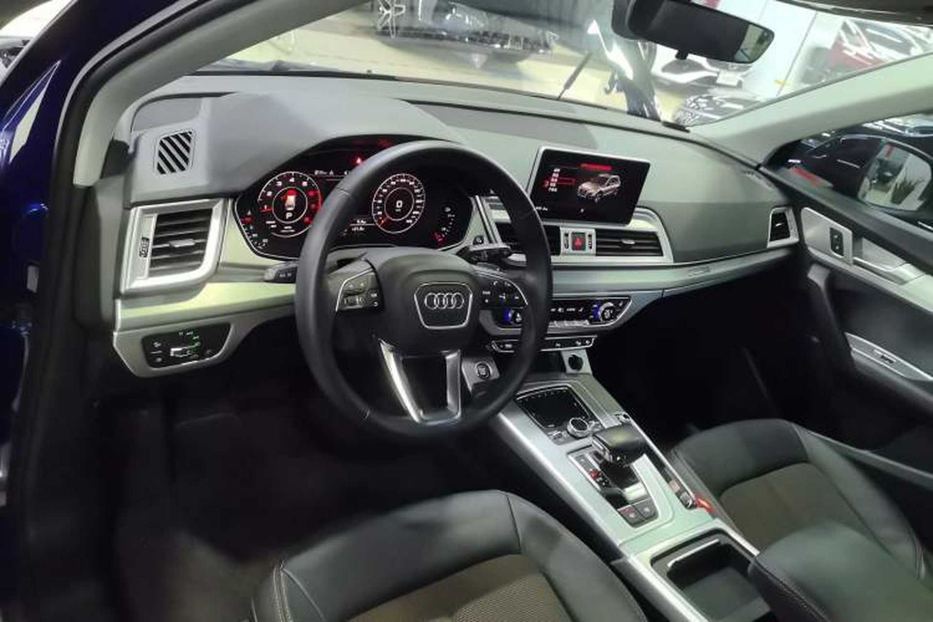 Used Audi Q5L 2018 40 TFSI Prestige Fashion Edition China V Center Console