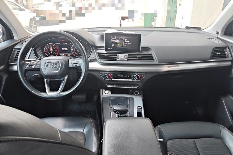 Used Audi Q5L 2018 40 TFSI Prestige Fashion Edition China V Center Console
