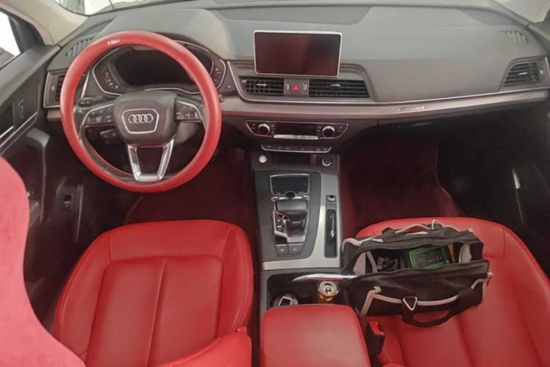 Used Audi Q5L 2018 45 TFSI Prestige Fashion Edition China V Emission Standard Center Console