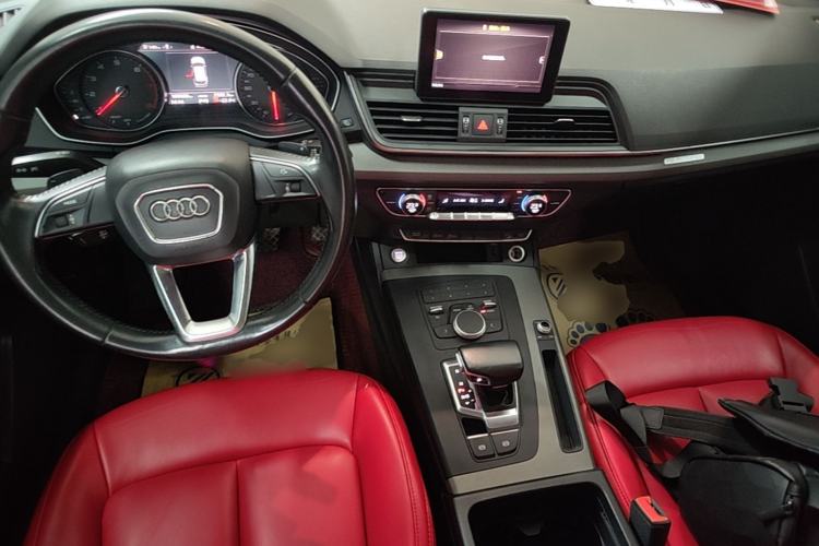 Used Audi Q5L 2018 40 TFSI Prestige Edition China V Center Console