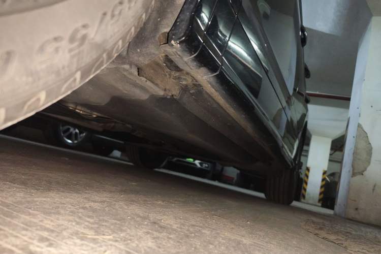 Used Audi Q5L 2018 40 TFSI Prestige Fashion Edition China VI Chassis Front Left