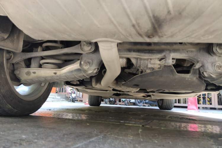 Used Audi Q5L 2018 40 TFSI Prestige Fashion Edition China VI Chassis Rear