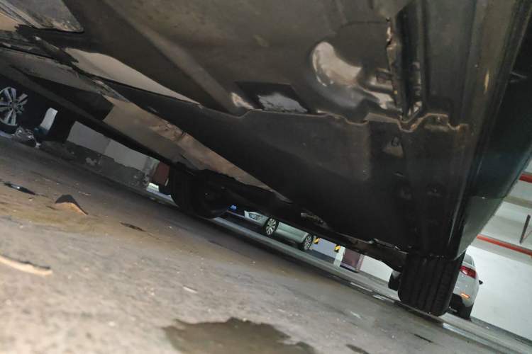 Used Audi Q5L 2018 40 TFSI Prestige Fashion Edition China VI Chassis Rear Right