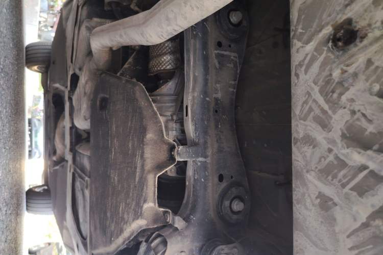 Used Audi Q5L 2018 40 TFSI Prestige Edition China VI Emission Standard Chassis Rear