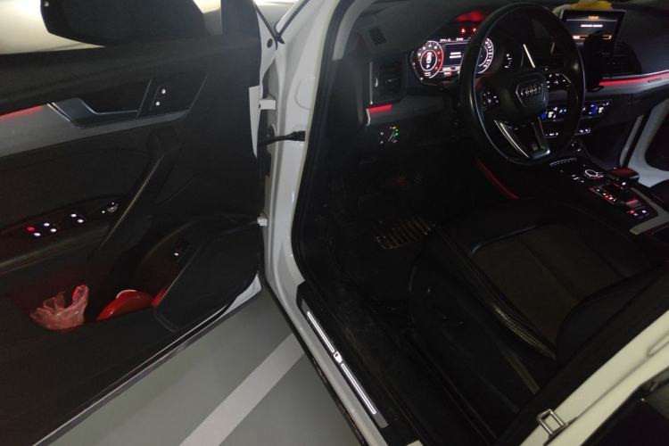 Used Audi Q5L 2018 40 TFSI Prestige Fashion Edition China V Driver Seat