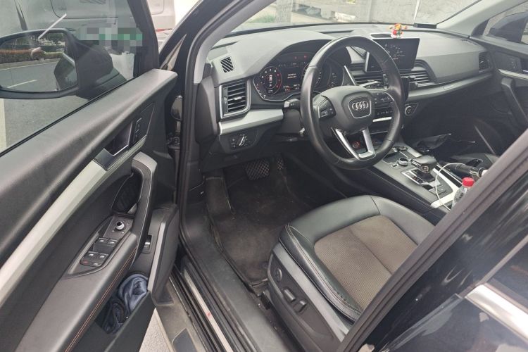 Used Audi Q5L 2018 40 TFSI Prestige Fashion Edition China VI Driver Seat