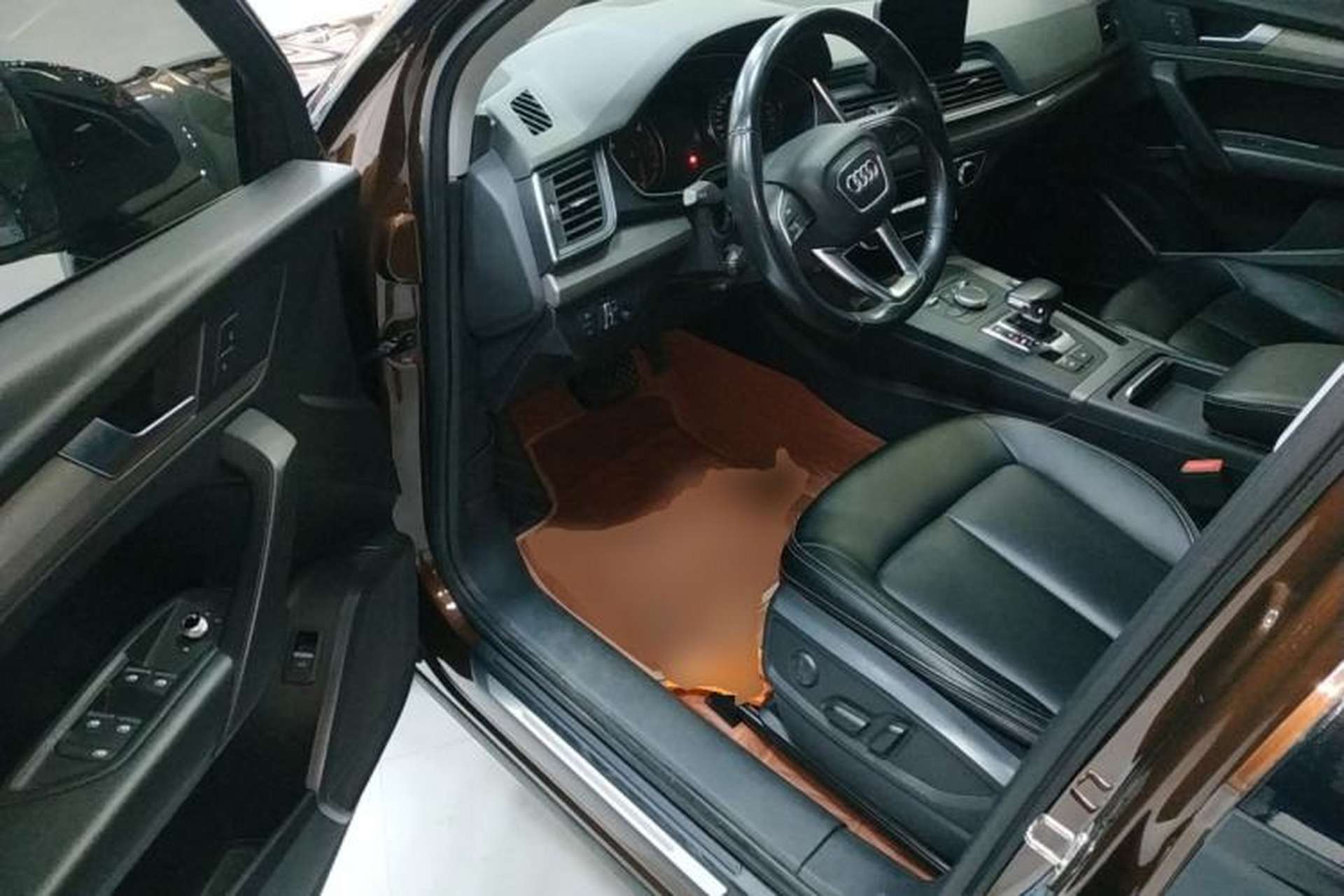 Used Audi Q5L 2018 40 TFSI Prestige Edition China V Driver Seat