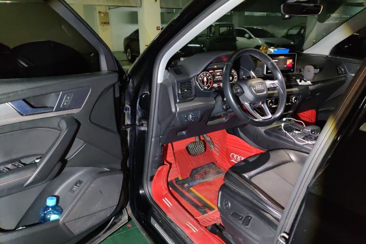 Used Audi Q5L 2018 45 TFSI Prestige Fashion Edition China V Emission Standard Driver Seat