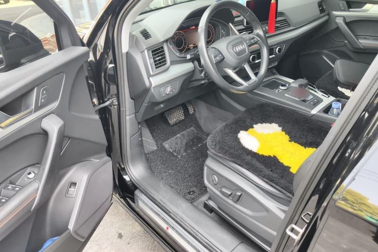 Used Audi Q5L 2018 40 TFSI Prestige Fashion Edition China VI Driver Seat