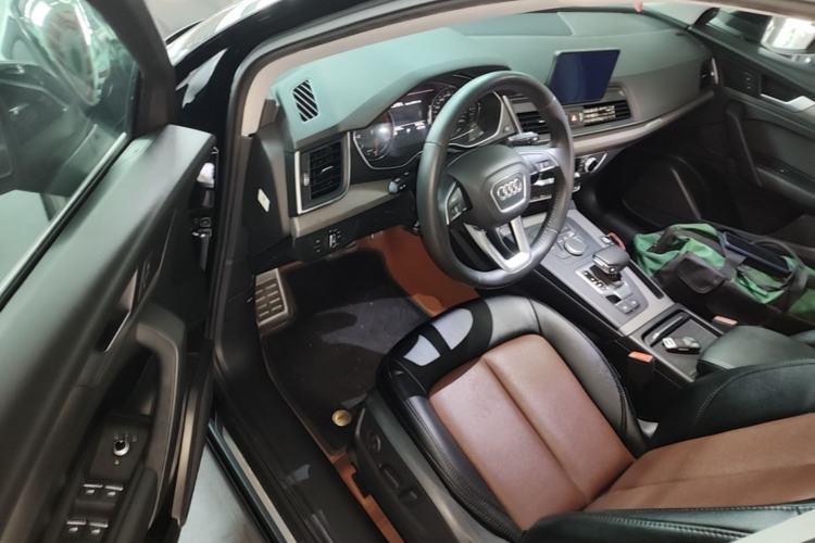 Used Audi Q5L 2018 40 TFSI Prestige Edition China V Driver Seat