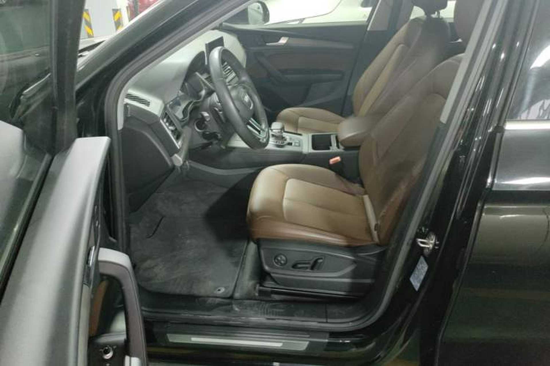 Used Audi Q5L 2018 40 TFSI Prestige Edition China VI Emission Standard Driver Seat
