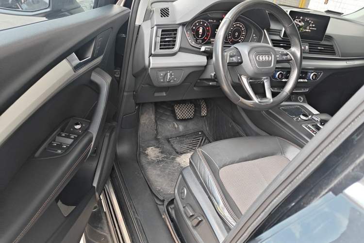 Used Audi Q5L 2018 40 TFSI Prestige Fashion Edition China V Driver Seat