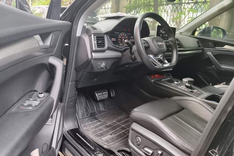 Used Audi Q5L 2018 45 TFSI Prestige Sport China V Driver Seat