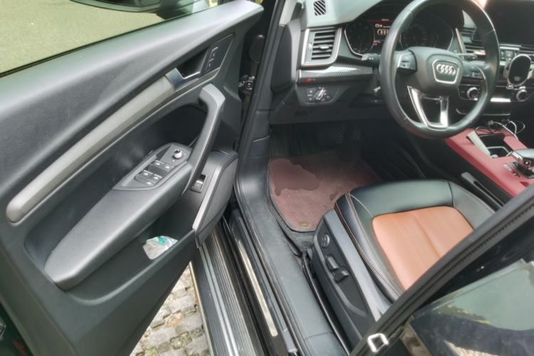 Used Audi Q5L 2018 40 TFSI Prestige Edition China V Driver Seat