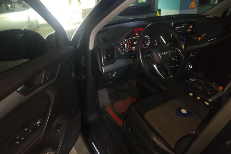 Used Audi Q5L 2018 40 TFSI Prestige Fashion Edition China VI Driver Seat