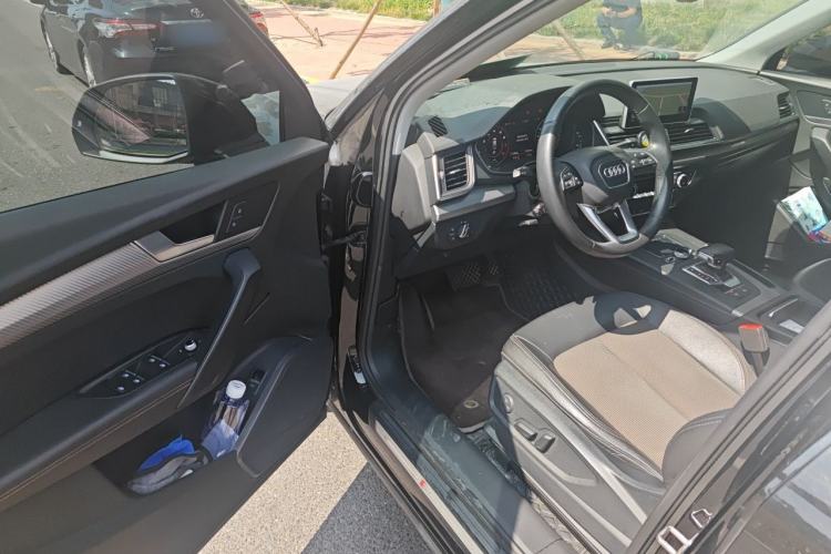 Used Audi Q5L 2018 45 TFSI Prestige Fashion Edition China V Emission Standard Driver Seat
