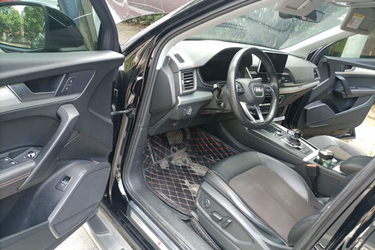 Used Audi Q5L 2018 40 TFSI Prestige Fashion Edition China VI Driver Seat