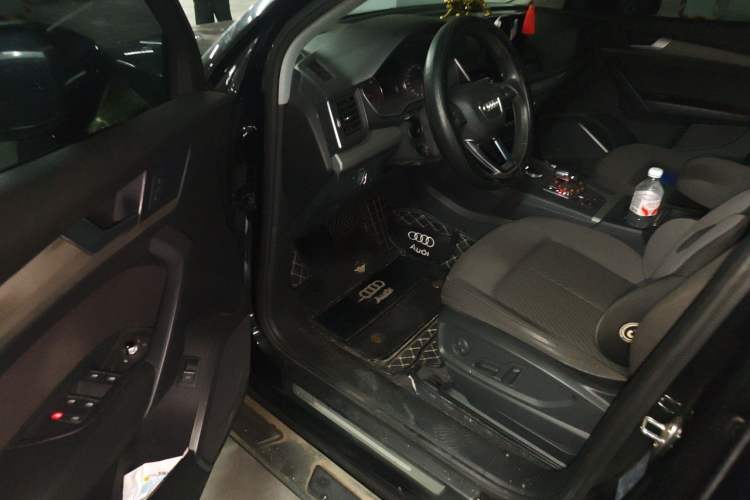 Used Audi Q5L 2018 40 TFSI Prestige Edition China V Driver Seat