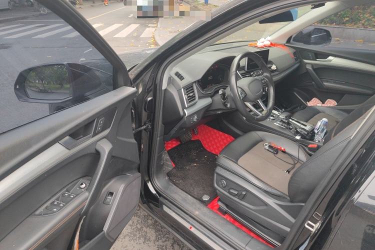 Used Audi Q5L 2018 40 TFSI Prestige Fashion Edition China VI Driver Seat