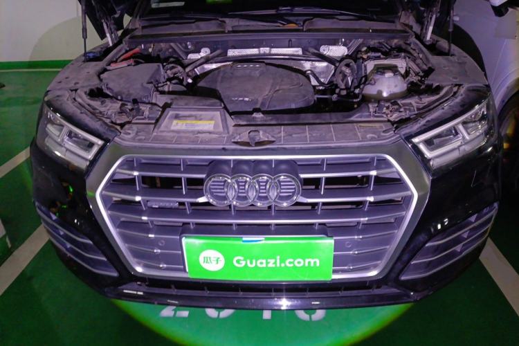 Used Audi Q5L 2018 40 TFSI Prestige Fashion Edition China VI Engine Bay