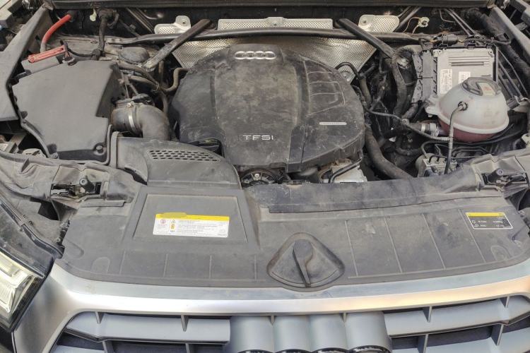 Used Audi Q5L 2018 40 TFSI Prestige Fashion Edition China V Engine Bay