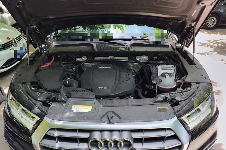 Used Audi Q5L 2018 40 TFSI Prestige Fashion Edition China V Engine Bay