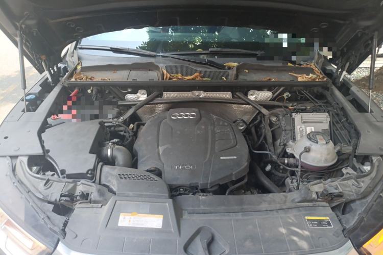 Used Audi Q5L 2018 40 TFSI Prestige Fashion Edition China VI Engine Bay