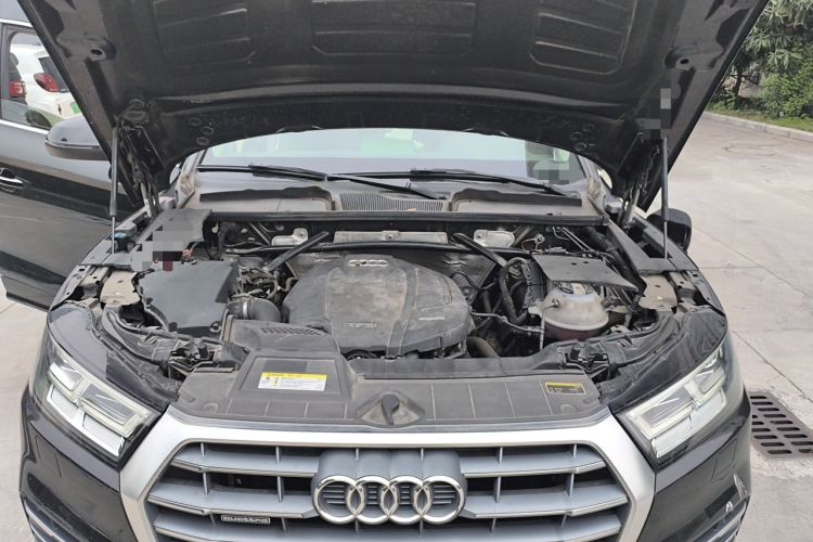 Used Audi Q5L 2018 40 TFSI Prestige Fashion Edition China VI Engine Bay