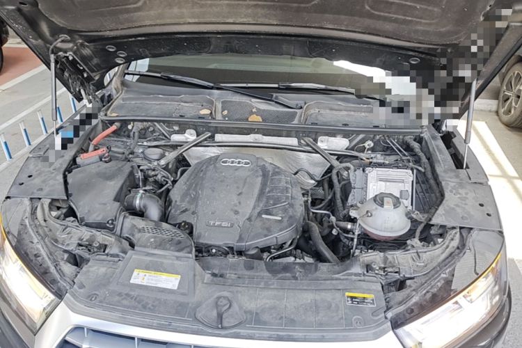 Used Audi Q5L 2018 40 TFSI Prestige Fashion Edition China VI Engine Bay