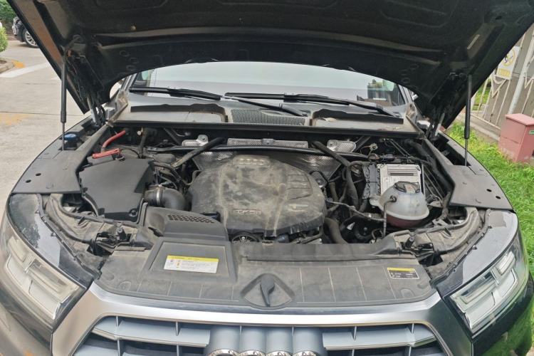 Used Audi Q5L 2018 40 TFSI Prestige Fashion Edition China V Engine Bay