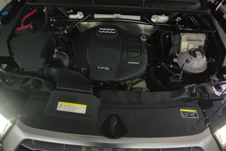 Used Audi Q5L 2018 40 TFSI Prestige Fashion Edition China V Engine Bay