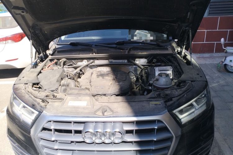 Used Audi Q5L 2018 40 TFSI Prestige Fashion Edition China V Engine Bay