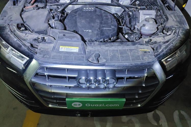 Used Audi Q5L 2018 40 TFSI Prestige Fashion Edition China VI Engine Bay