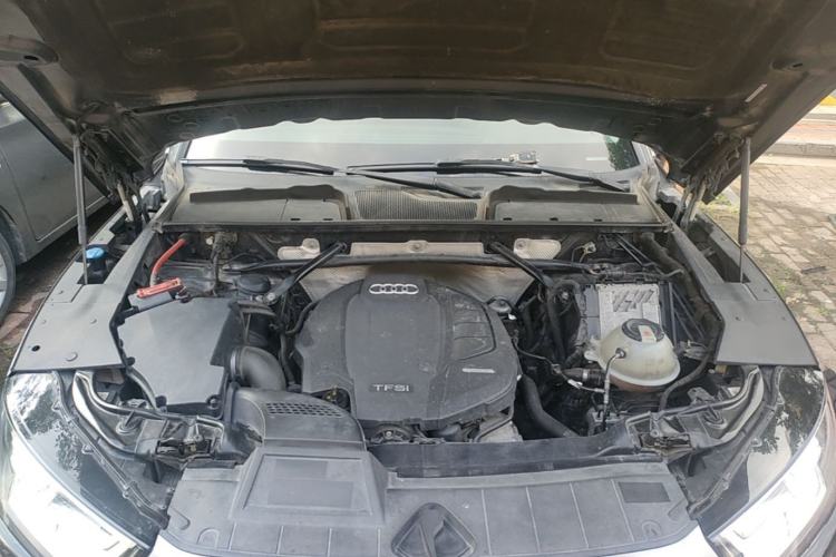 Used Audi Q5L 2018 45 TFSI Prestige Sport China V Engine Bay