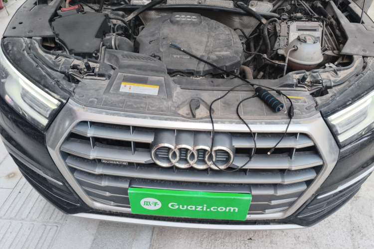 Used Audi Q5L 2018 40 TFSI Prestige Edition China V Engine Bay
