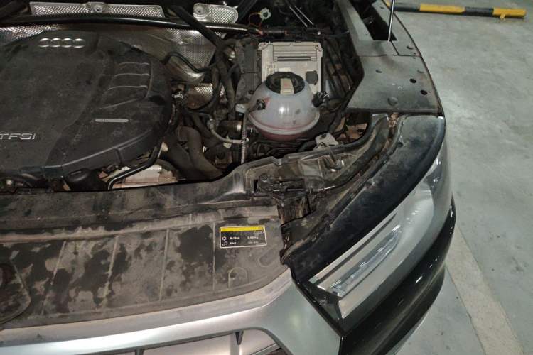 Used Audi Q5L 2018 40 TFSI Prestige Edition China V Engine Bay Left