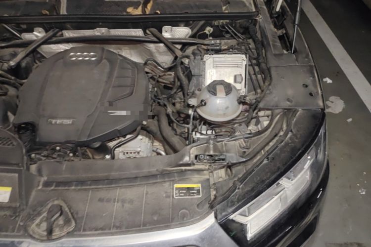 Used Audi Q5L 2018 40 TFSI Prestige Fashion Edition China V Engine Bay Left